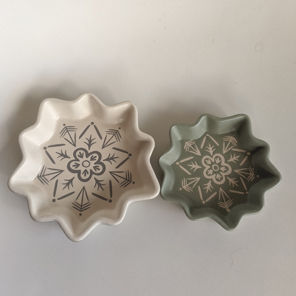 Holiday Home small stoneware